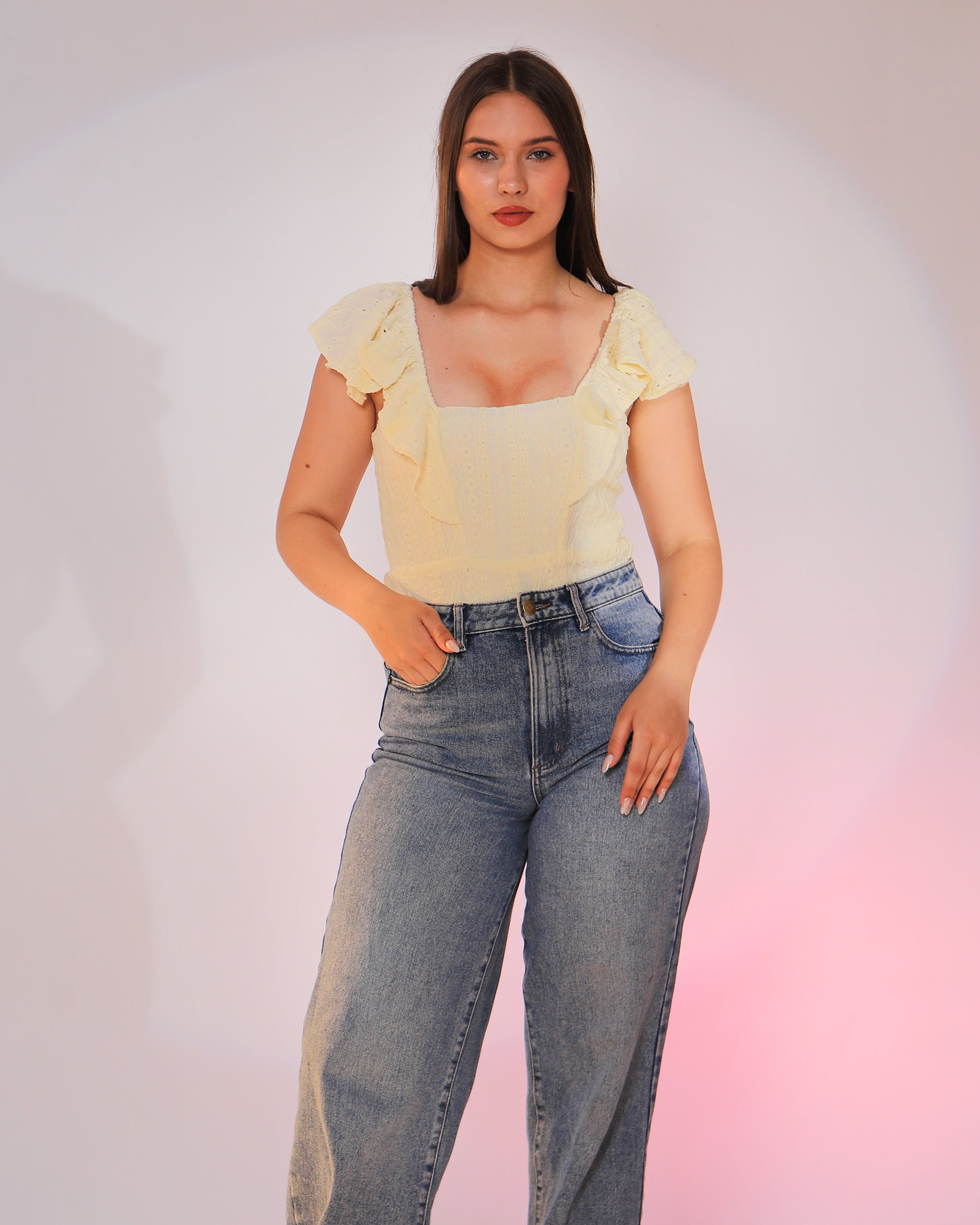 Aura stretch eyelet top